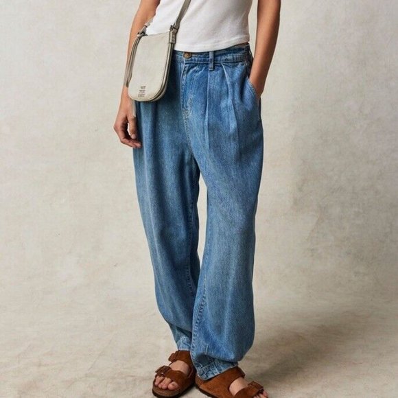 Free People Denim - Free People Esme Pull On Dream Trousers We The Free Smock Pleating Blue L NWT